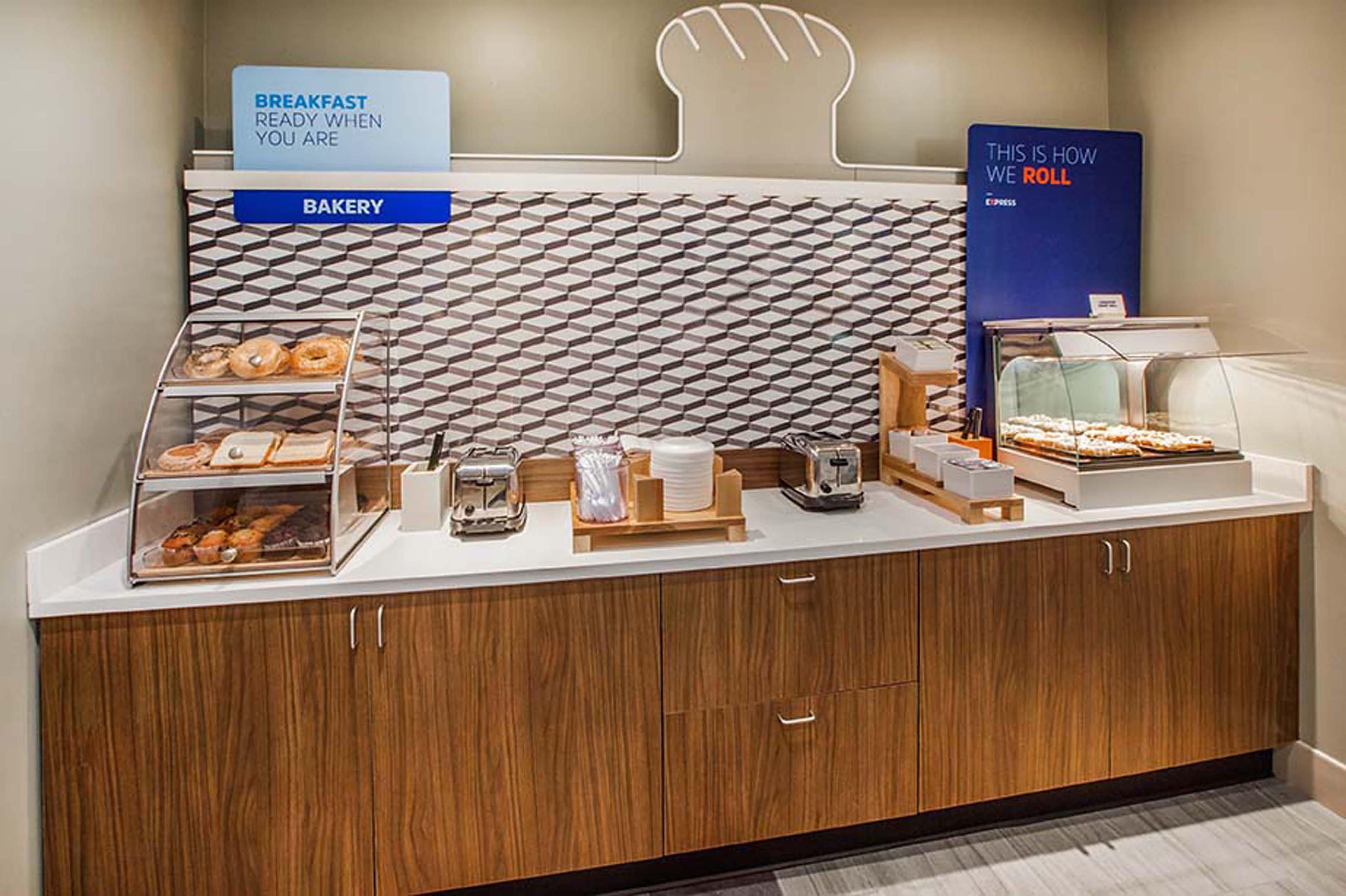 Holiday Inn Express Hotel & Suites La Place By Ihg Exterior foto