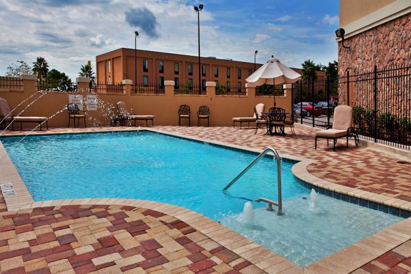 Holiday Inn Express Hotel & Suites La Place By Ihg Exterior foto